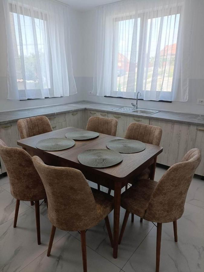 فندق Casa Venus Sînmartin المظهر الخارجي الصورة
